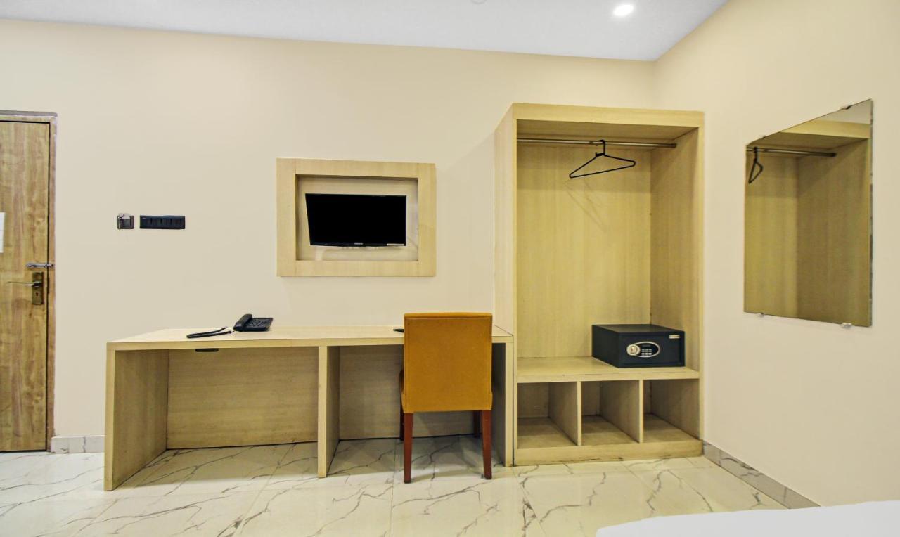 Itsy Hotels Transit Express Καλκούτα Εξωτερικό φωτογραφία